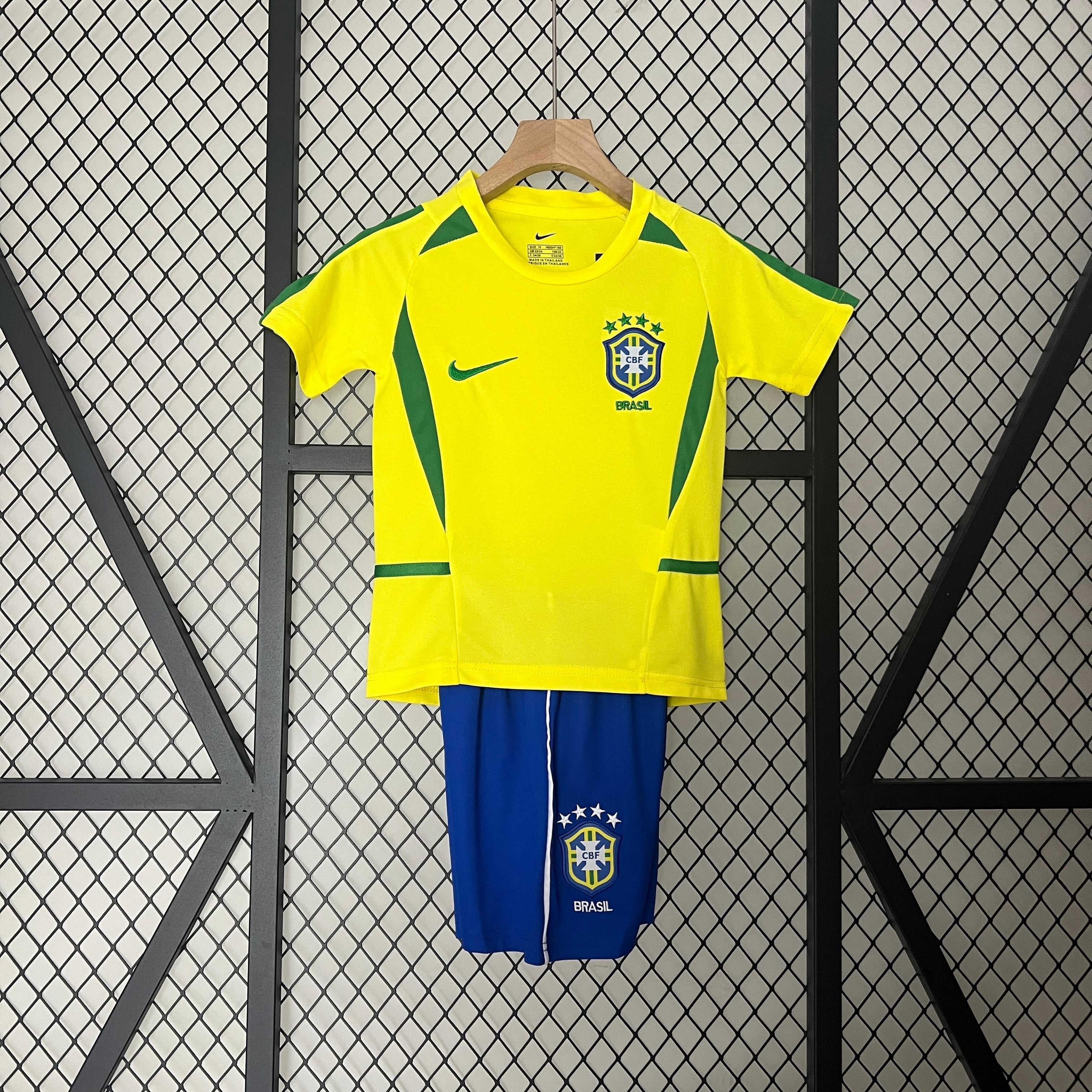 Kit Infantil Brasil retrô